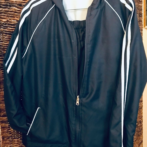 Jogging\Exercise Suit - Picture 5 of 8